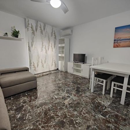Vivienda En El Centro Historico Con Ascensor Apartment Jaen Luaran gambar